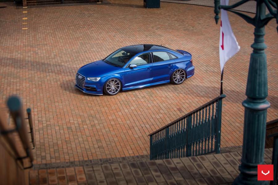  Audi S3 Sedan on Vossen Wheels (CVT) 2017 года  (фото 14 из 19)